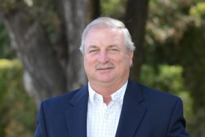 R&A Appoints Director for Latin America 1 Mark Lawrie has been appointed The R&A's Director - Latin America.