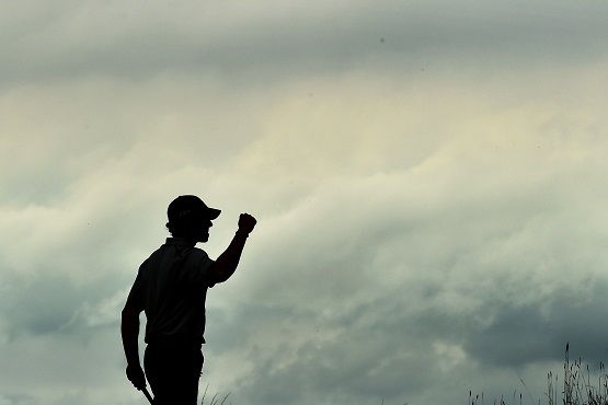 Magical McIlroy 'Just Does It!'