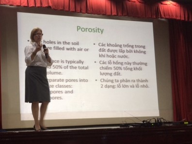 Vietnam Conference Highlights Appetite for Knowledge