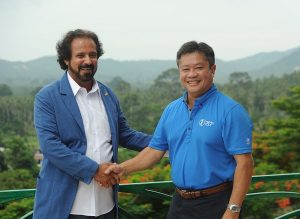 Mohamed Juma Buamaim with Kyi Hla Han.