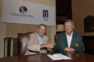 Tim Finchem and Clearwater Bay Chairman Wyman Li. 