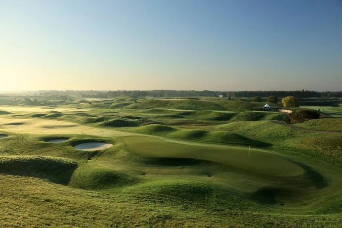 Le Golf National 9th