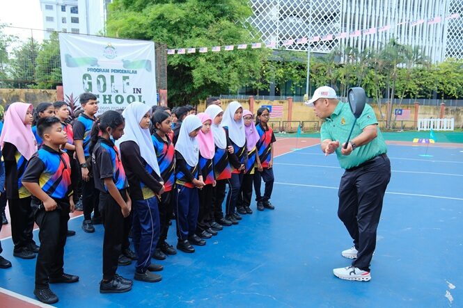 Malaysia’s Golf in School Programme Tees-Off
