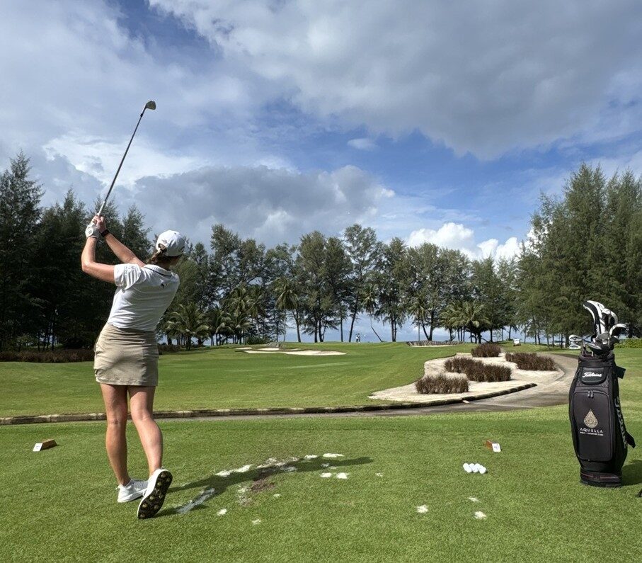 Mimi Marvels at 'Amazing' Aquella Adventure 1 Mimi Rhodes at Aquella1