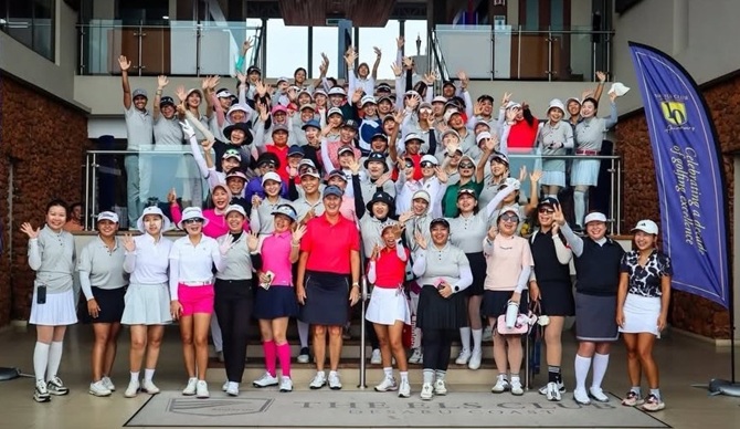 10-Year-Old Stars at Els Club Ladies Open