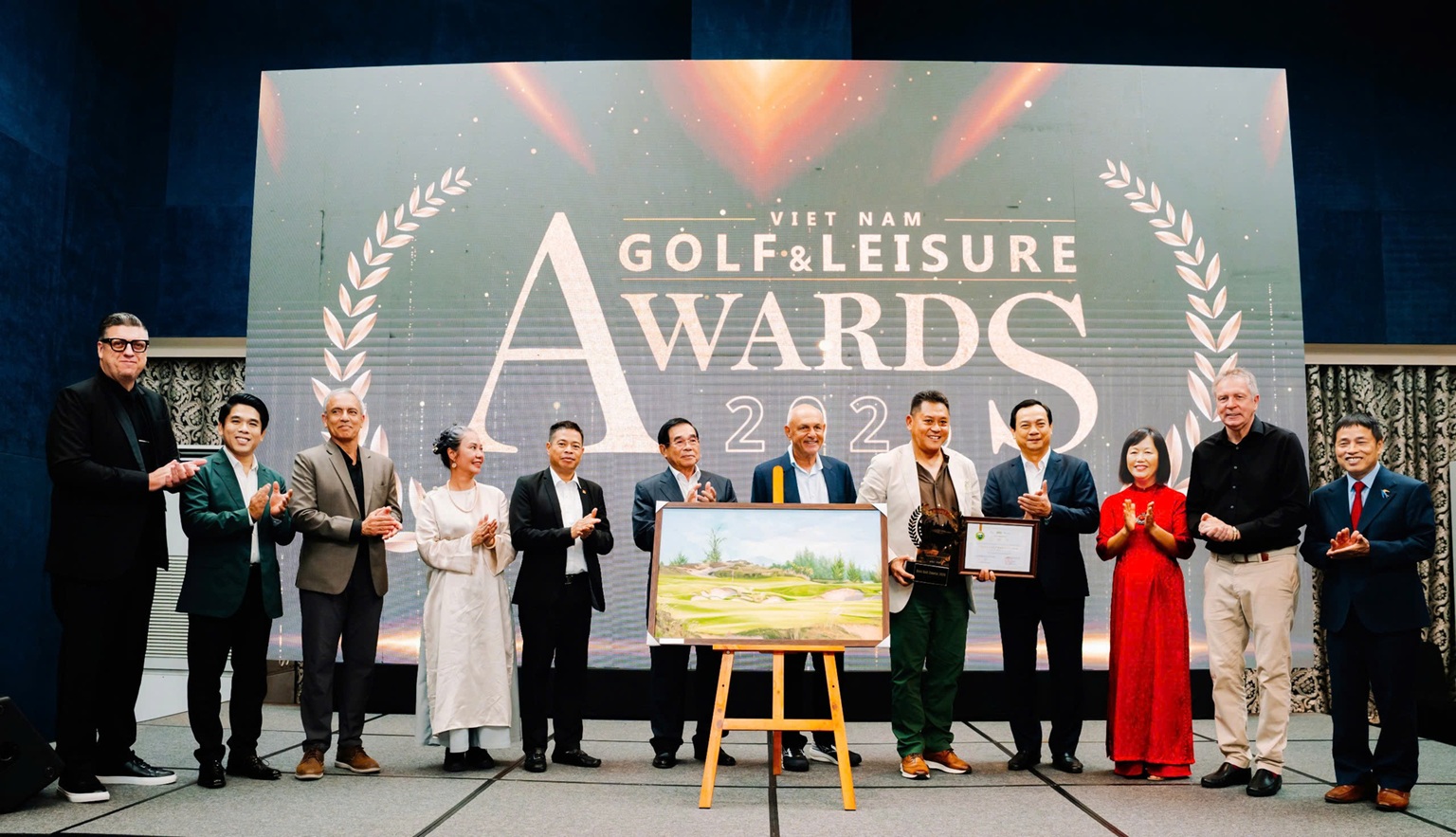 Hoiana award1