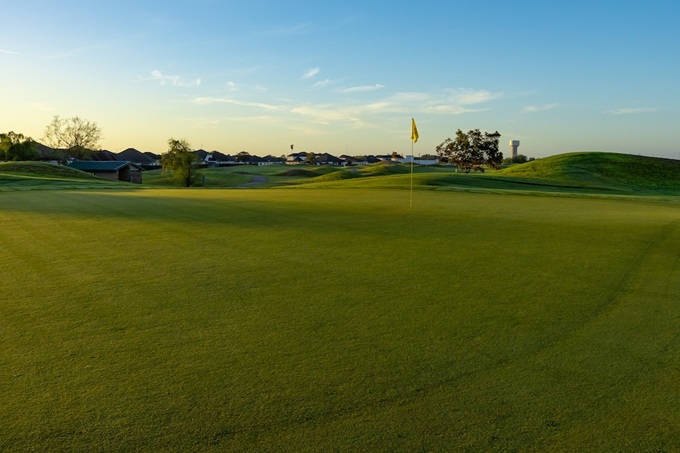Troon Scores ‘Hole-in-One’ Partnership